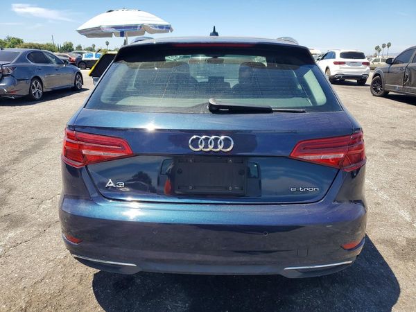 2018 AUDI A3 e-tron Premium Plus