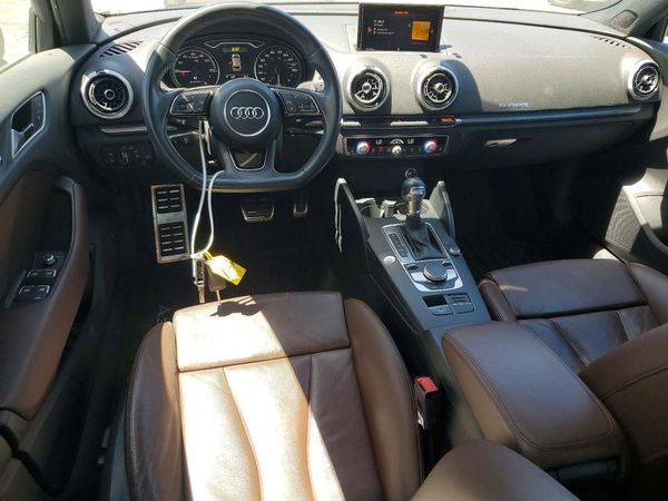 2018 AUDI A3 e-tron Premium Plus