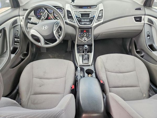 2016 HYUNDAI ELANTRA
