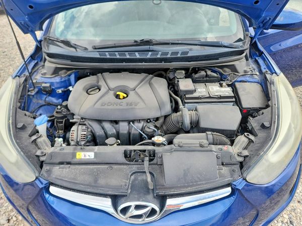 2016 HYUNDAI ELANTRA