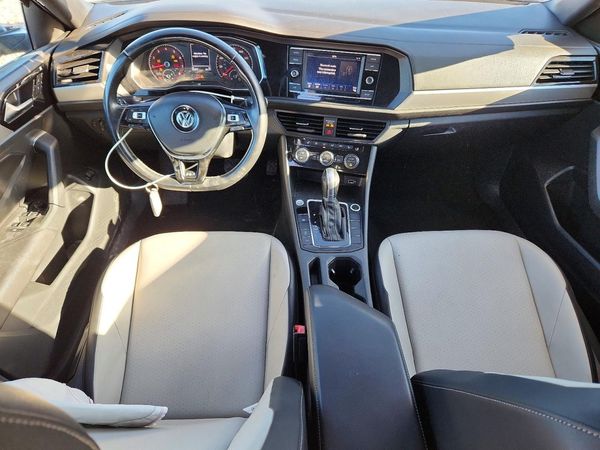 2019 VOLKSWAGEN JETTA