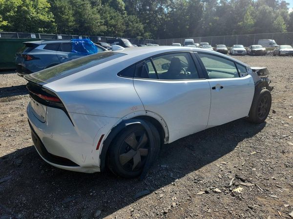 2023 TOYOTA PRIUS