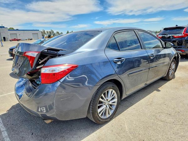 2015 TOYOTA COROLLA