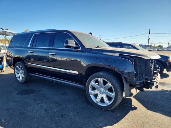 2019 CADILLAC ESCALADE ESV Premium Luxury