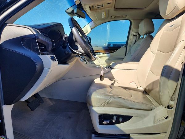 2019 CADILLAC ESCALADE ESV Premium Luxury