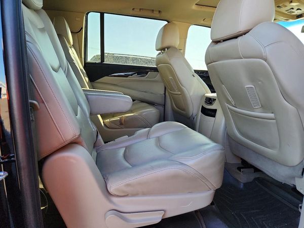 2019 CADILLAC ESCALADE ESV Premium Luxury