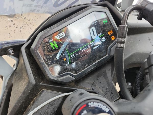 2025 KAWASAKI ZX400