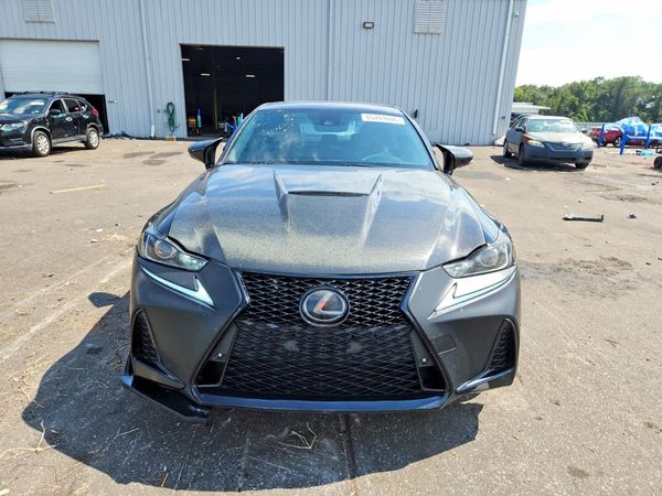 2018 LEXUS IS