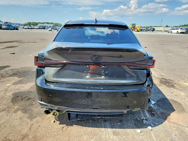 2018 LEXUS IS