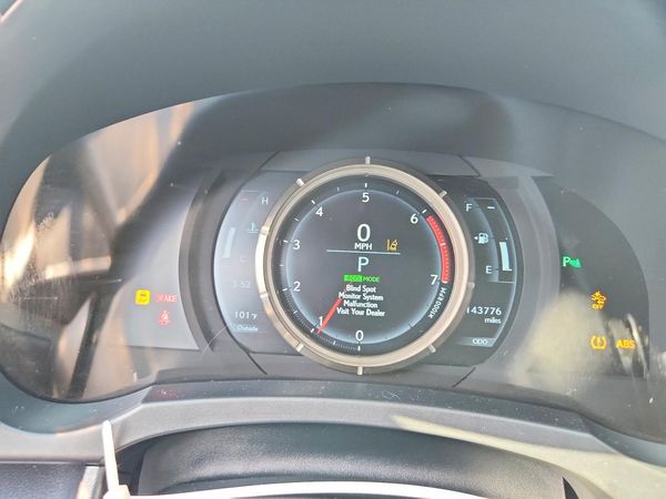 2018 LEXUS IS