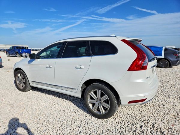 2016 VOLVO XC60