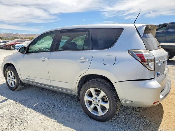 2013 TOYOTA RAV4 EV BA High
