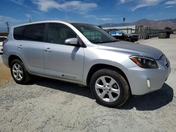 2013 TOYOTA RAV4 EV BA High