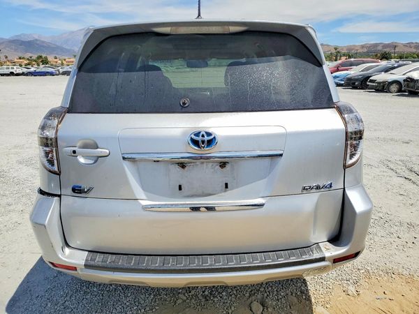 2013 TOYOTA RAV4 EV BA High