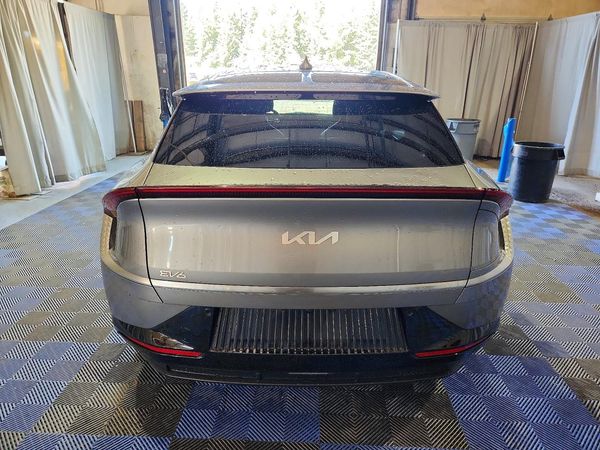 2023 KIA EV6 Light, Wind
