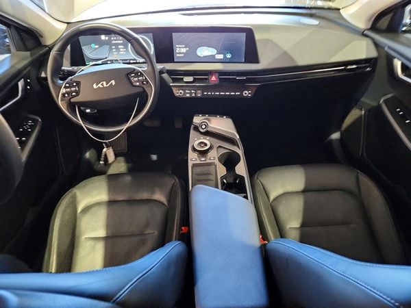 2023 KIA EV6 Light, Wind