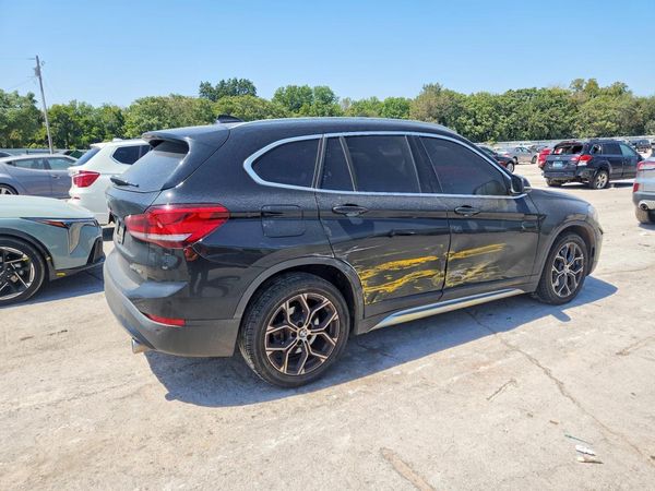 2021 BMW X1 sDrive28i