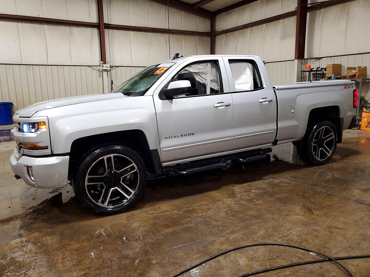 2018 CHEVROLET SILVERADO LT