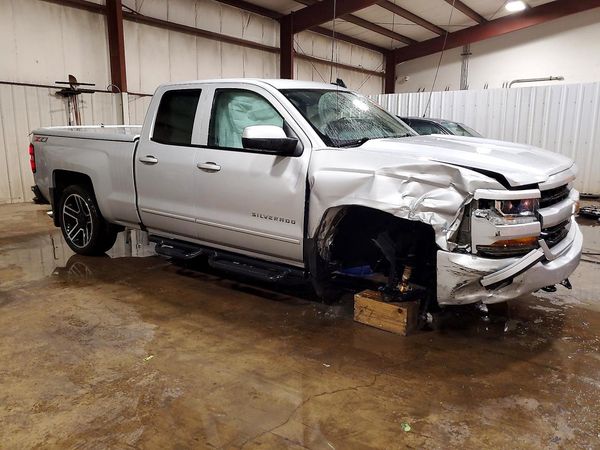 2018 CHEVROLET SILVERADO LT