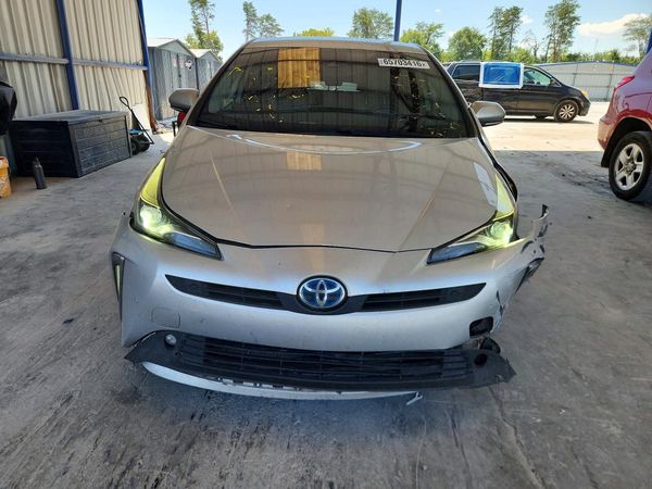2022 TOYOTA PRIUS