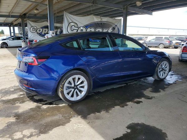 2022 TESLA MODEL 3