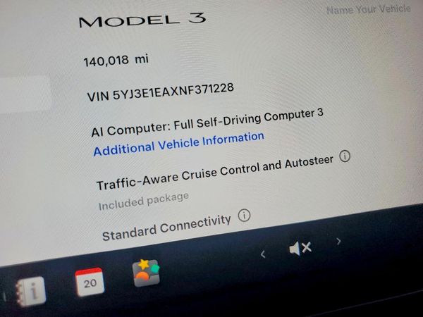 2022 TESLA MODEL 3