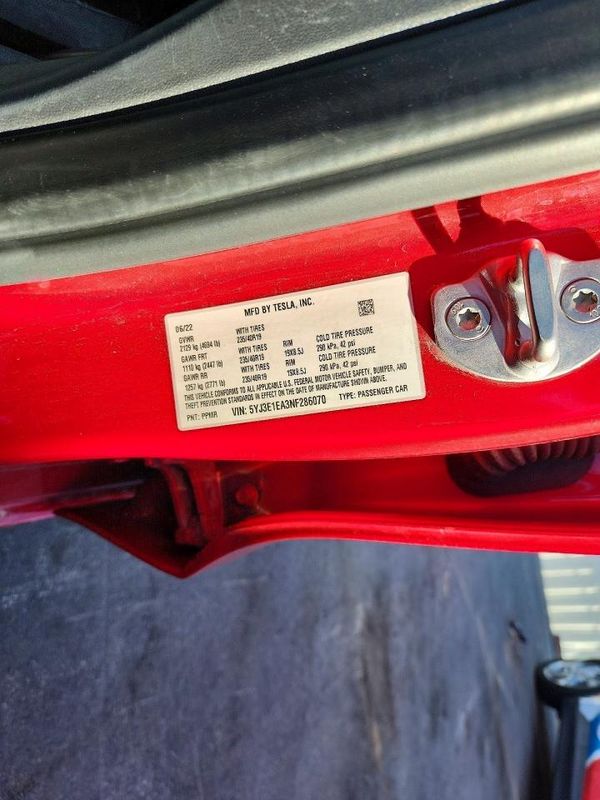 2022 TESLA MODEL 3