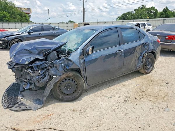 2016 TOYOTA COROLLA L/LE — Front 3/4