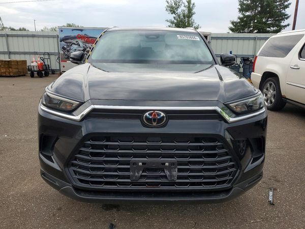 2024 TOYOTA GRAND HIGHLANDER