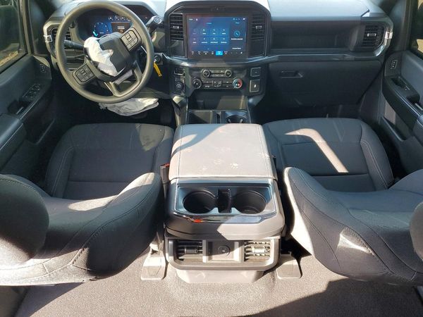 2026 FORD F150