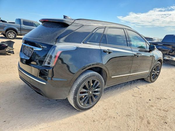 2023 CADILLAC XT5 Sport