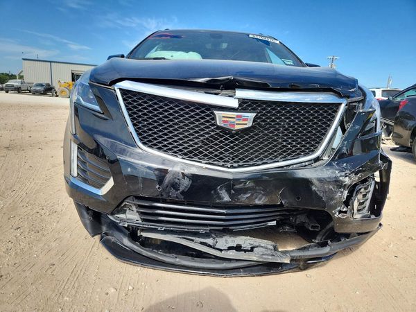 2023 CADILLAC XT5 Sport