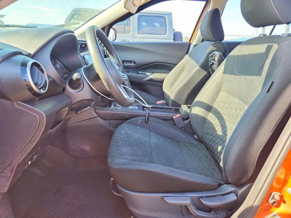 2021 NISSAN KICKS SV — DENT