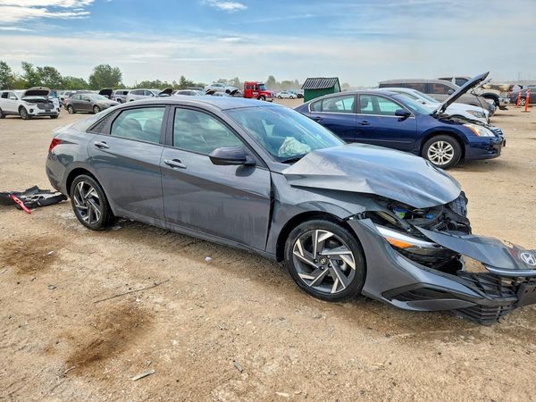 2025 HYUNDAI ELANTRA
