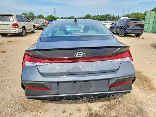 2025 HYUNDAI ELANTRA