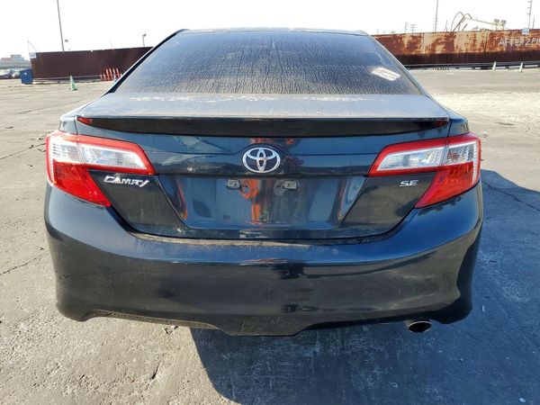 2013 TOYOTA CAMRY