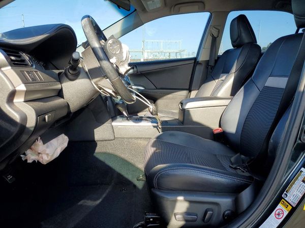 2013 TOYOTA CAMRY