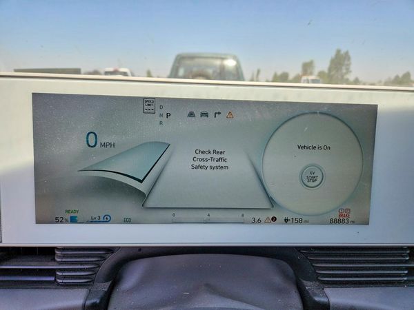 2022 HYUNDAI IONIQ SE