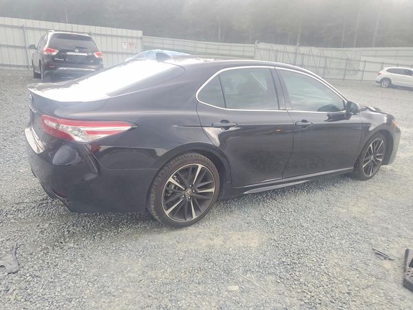 2020 TOYOTA CAMRY