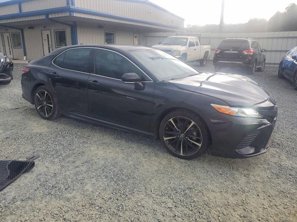 2020 TOYOTA CAMRY