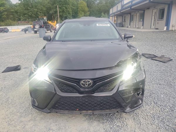 2020 TOYOTA CAMRY