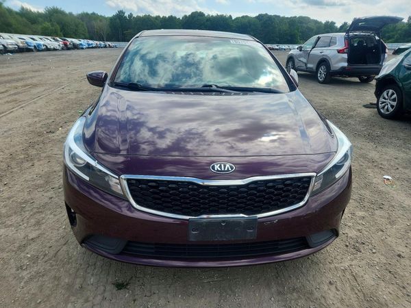 2017 KIA FORTE LX Base