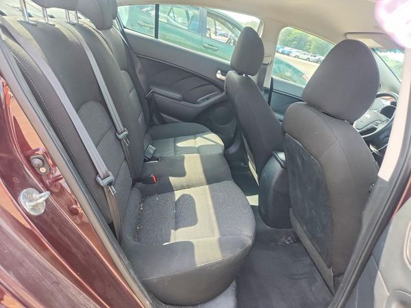 2017 KIA FORTE LX Base