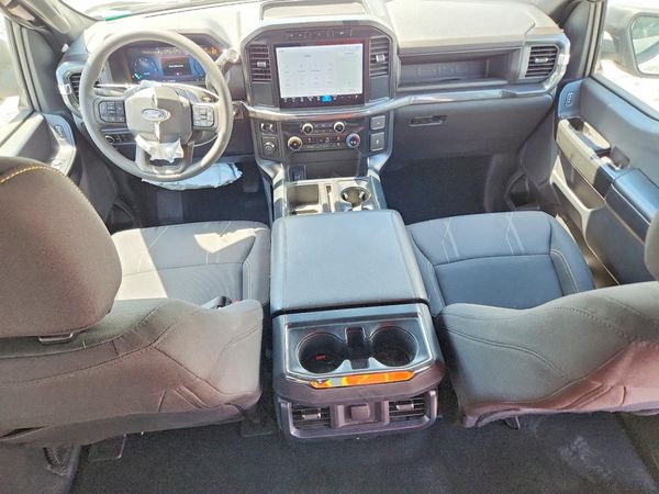 2024 FORD F150