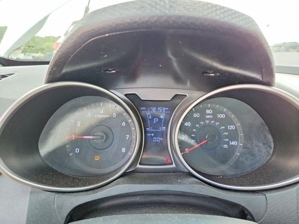 2013 HYUNDAI VELOSTER