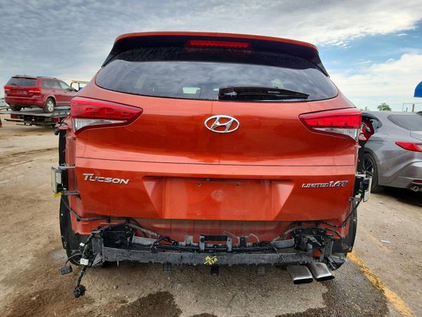 2017 HYUNDAI TUCSON