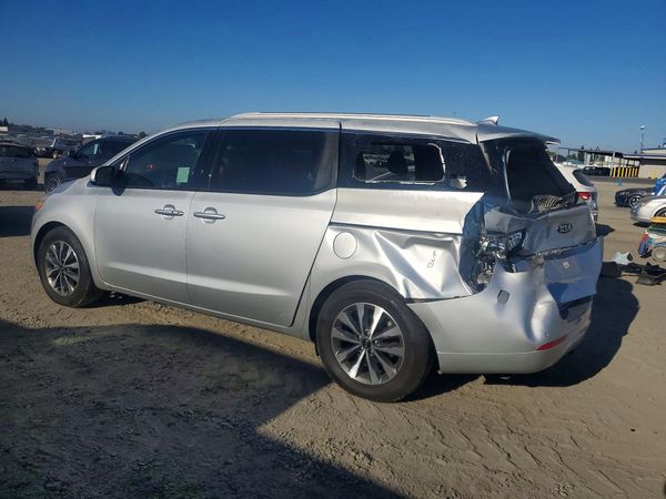 2015 KIA SEDONA