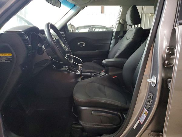 2015 KIA SOUL GL(Middle-low grade) — DENT