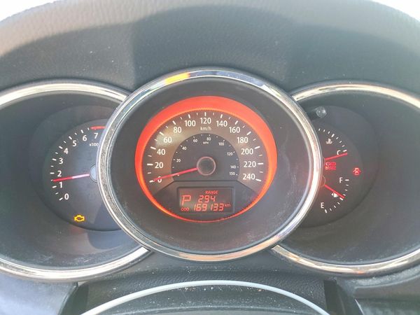 2012 KIA SORENTO TOP (High Grade) — ODOM