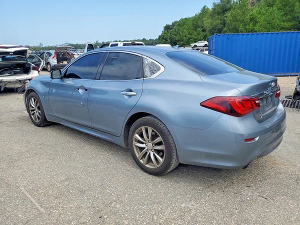 2018 INFINITI Q70